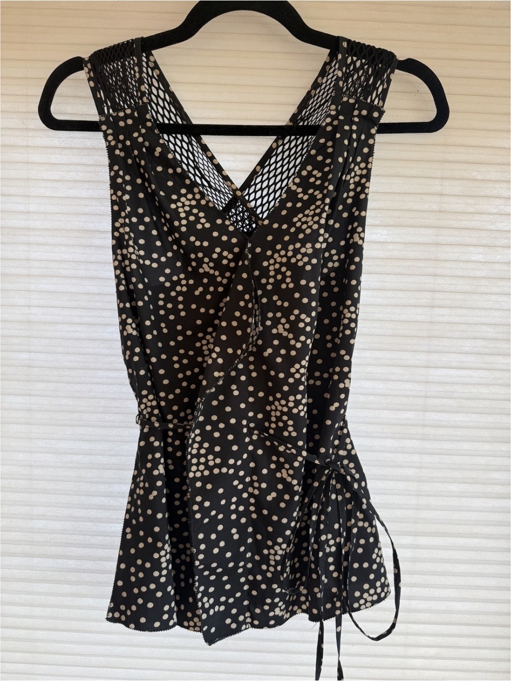 AX Armani Exchange Polka Dot Wrap Tank Blouse Small - Picture 2 of 9